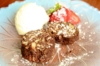 [Image: Salame di Cioccolata con Panna e Fragole]